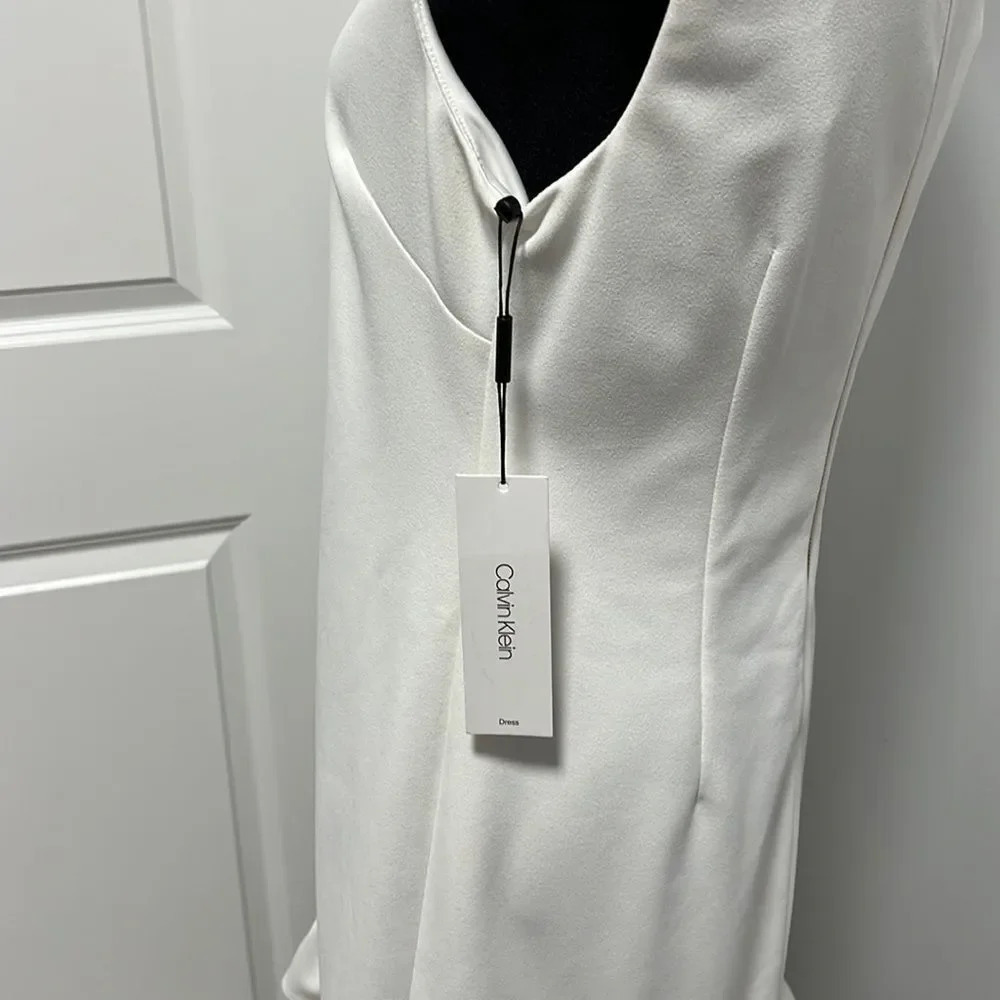 Calvin Klein dress white with gold zipper tank top ruffle bottom with lace size8 - Picture 8 of 10